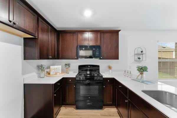 1701 Madison Drive - Photo 5 of 30