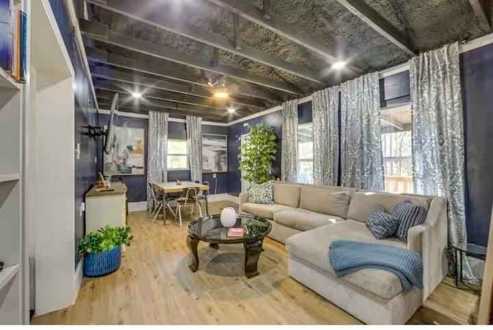 250 Private Rd - Photo 6 of 25