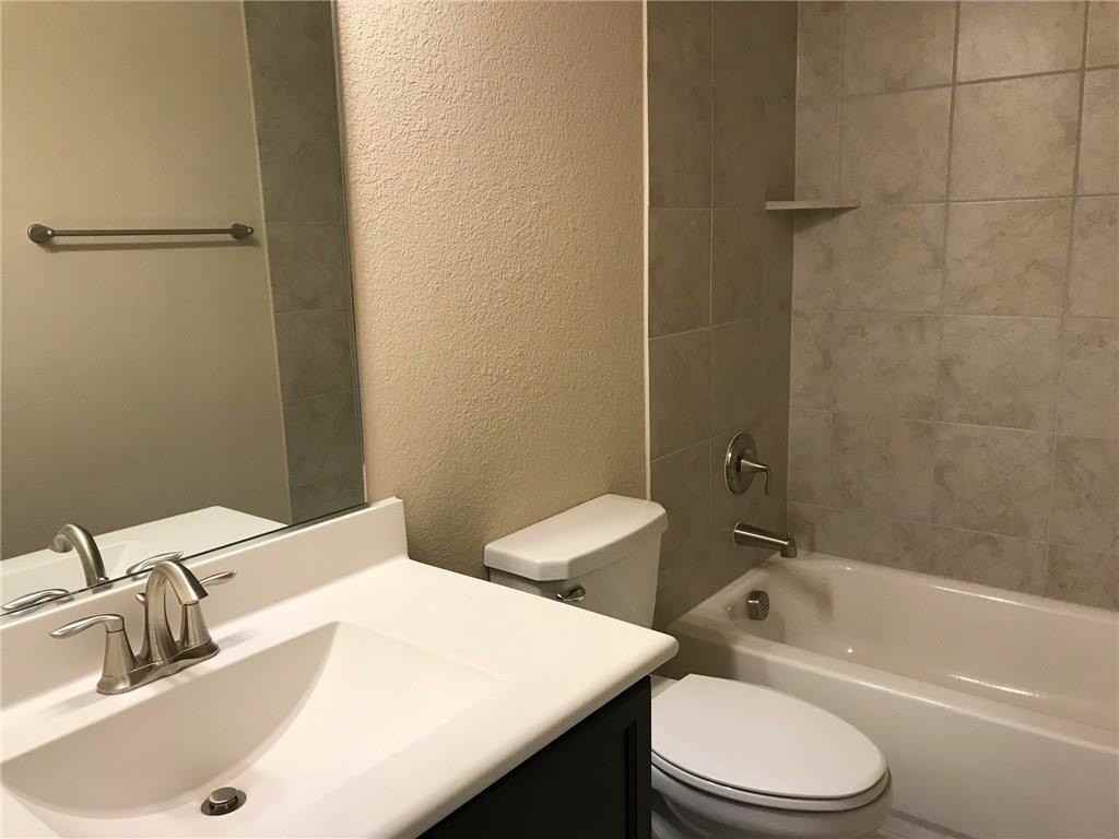 16009 Placid Trl - Photo 2 of 18