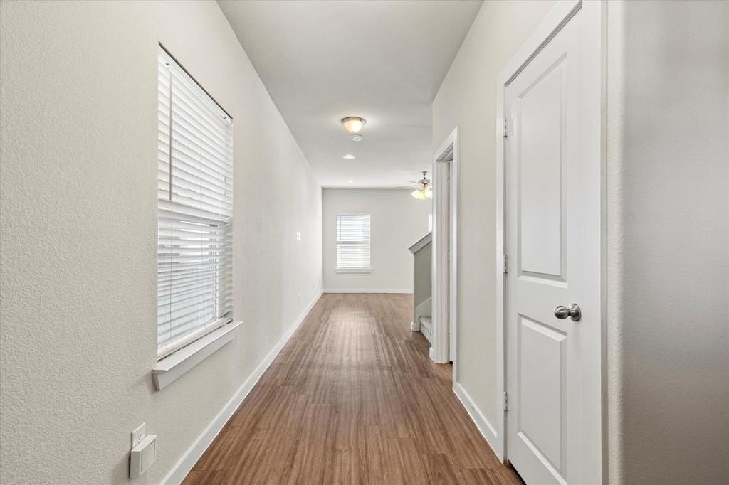 9930 Ironhorse Drive - Photo 4 of 34