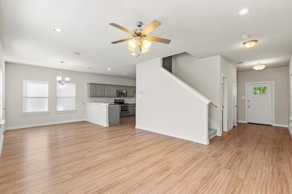 9930 Ironhorse Drive - Photo 6 of 34