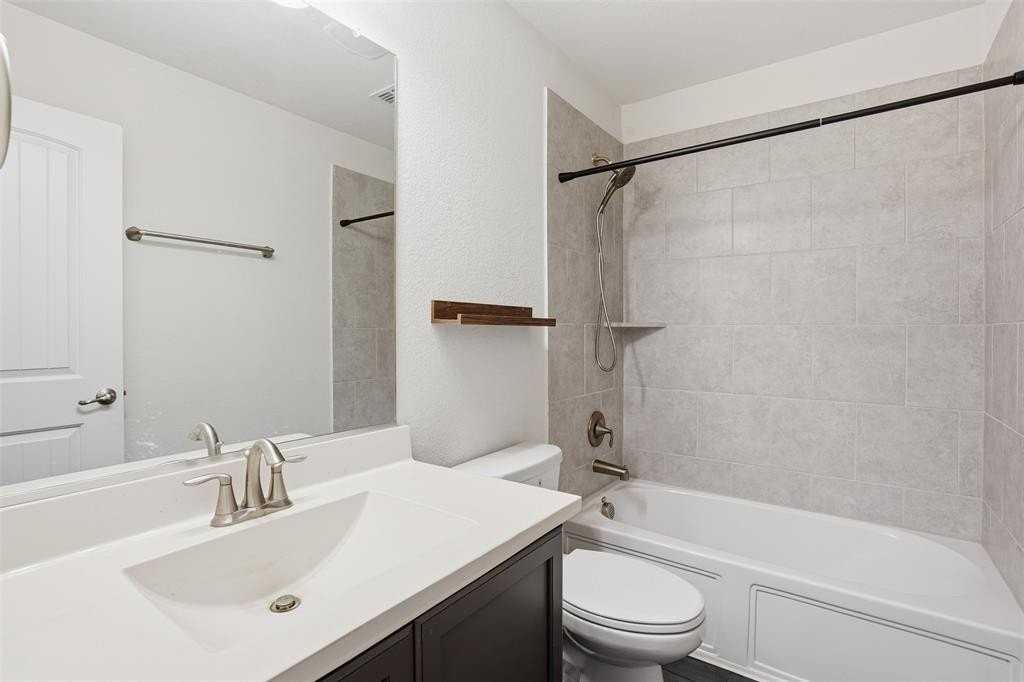 Field Lark Dr - Photo 4 of 24