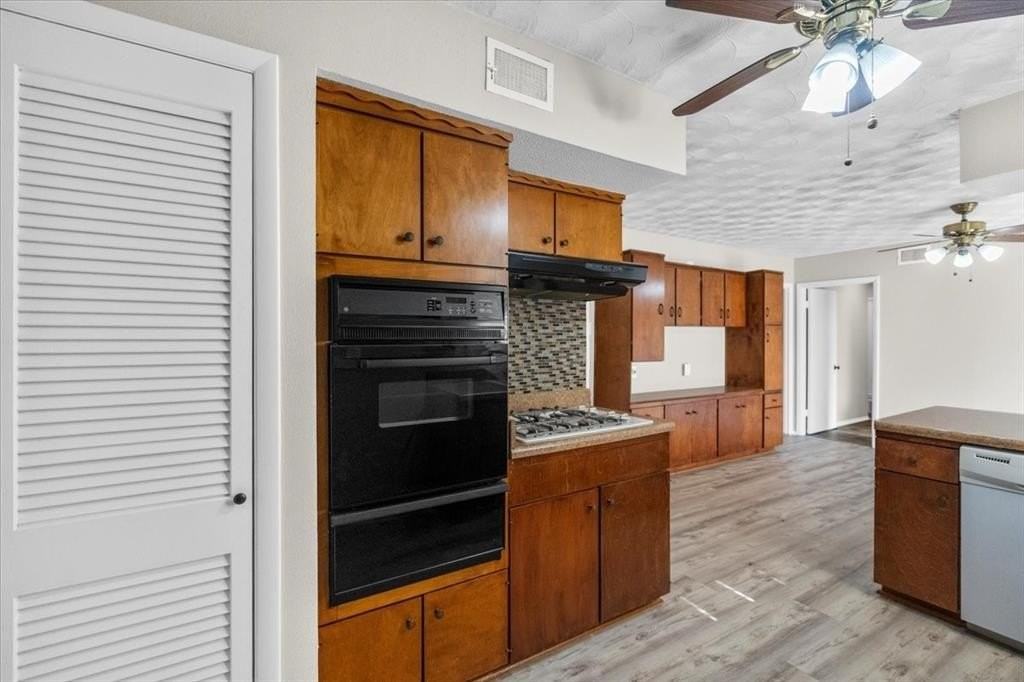 1251 Donna Dr - Photo 6 of 37