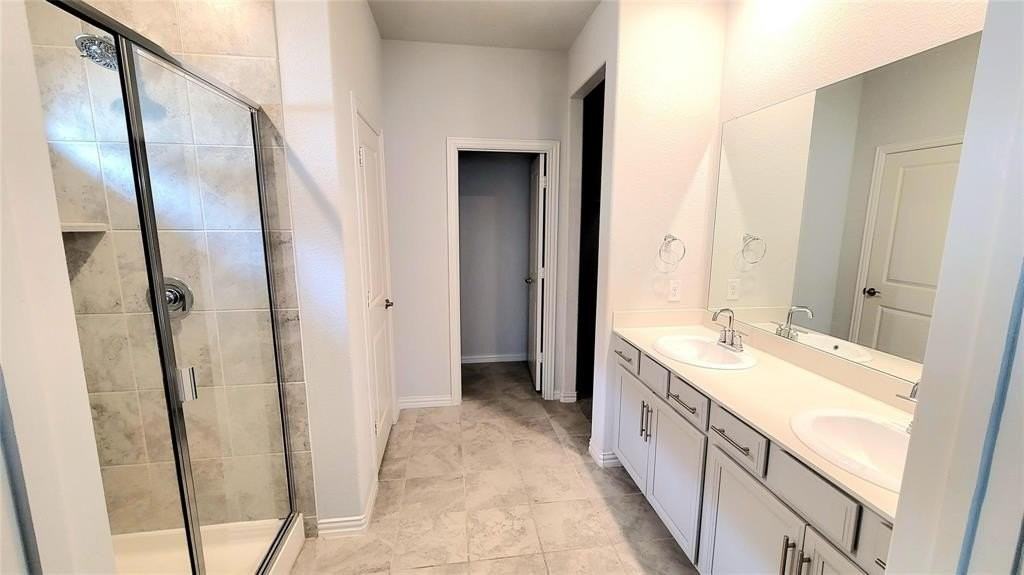 263 Sunshine Ln - Photo 4 of 27