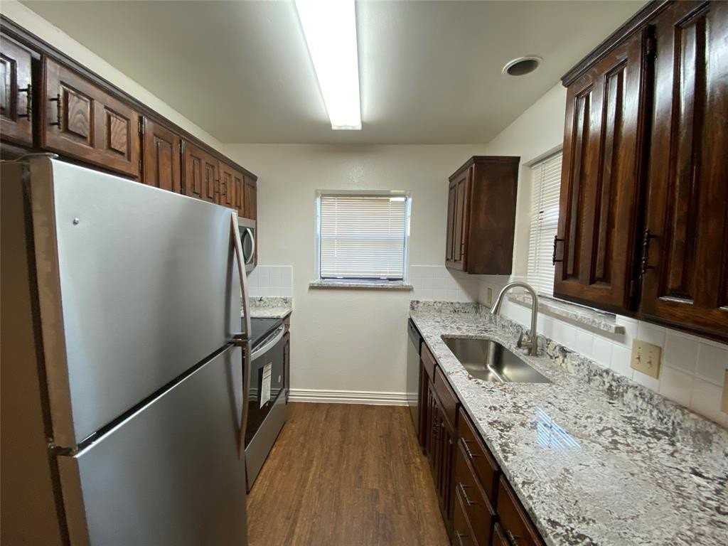 2110 Stone Moss Ln - Photo 5 of 14