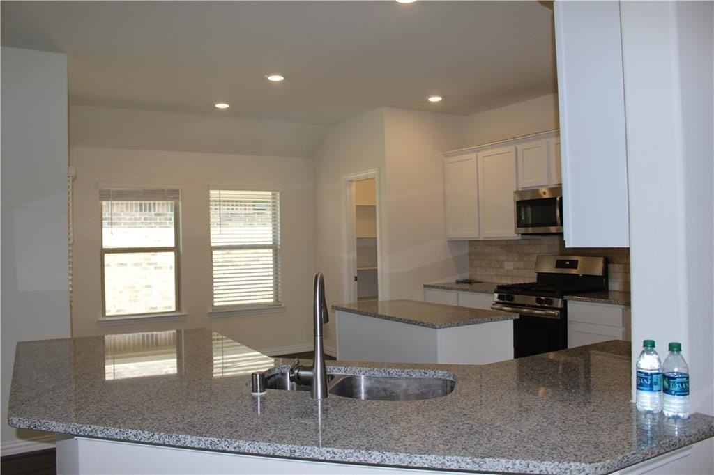 1334 Timberfalls Dr - Photo 6 of 20