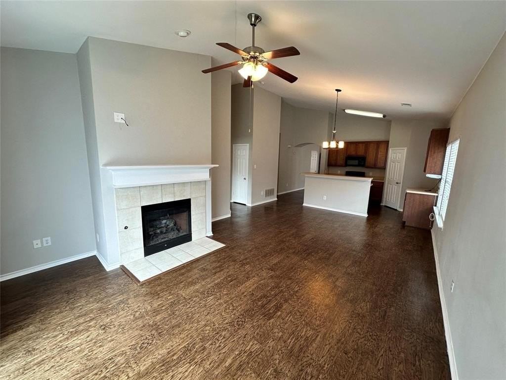 5033 Caraway Dr - Photo 3 of 17