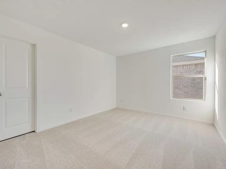 Bable Run Drive - Photo 5 of 9