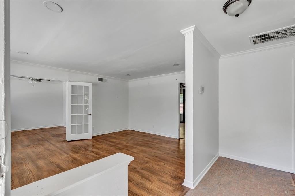 6609 Walnut Hill Lane - Photo 3 of 29