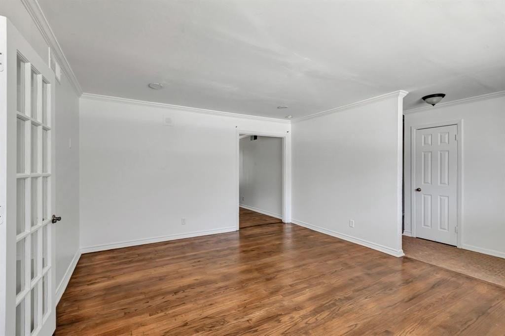 6609 Walnut Hill Lane - Photo 6 of 29