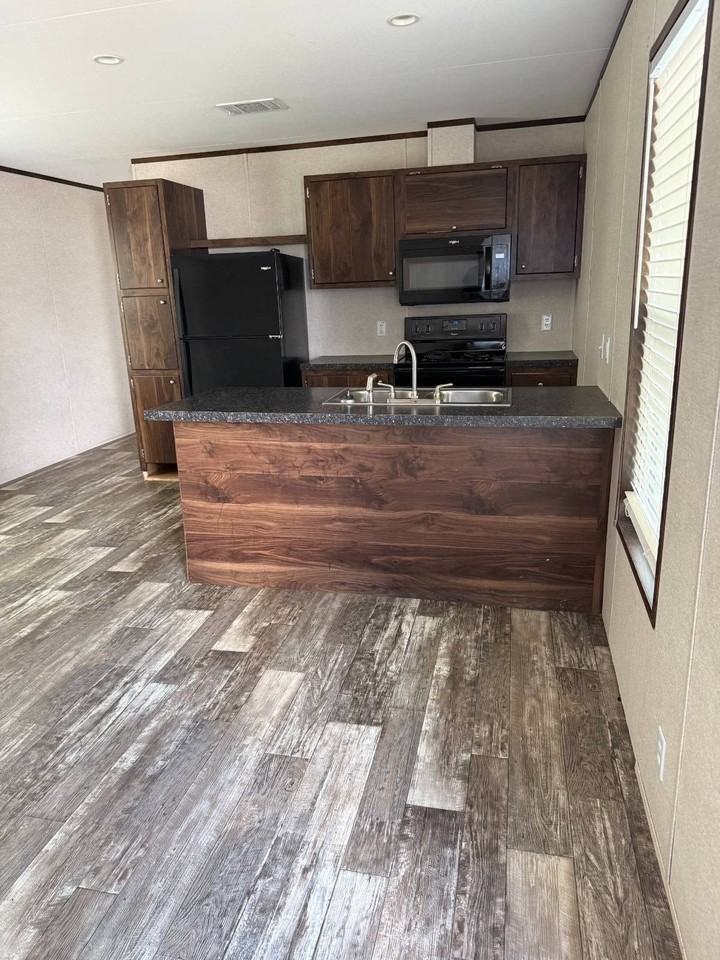 4801 Goldfield #67 - Photo 3 of 22