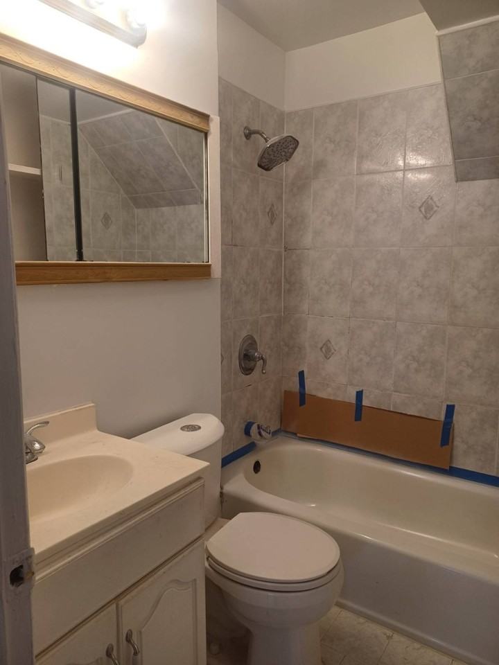 156 78th Street - Sapphire Street #1 - Photo 5 of 7