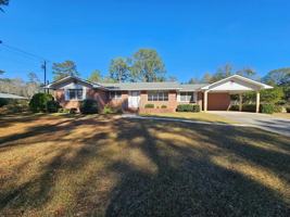 featured image of 100 Sherwood Avenue