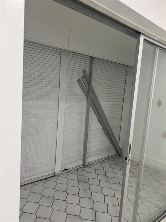 5515 Lakewood Circle #115