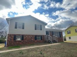 featured image of 1109 Hedgeview Way Southwest