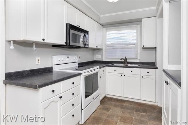 1216 Cherokee Ave - Photo 7 of 25