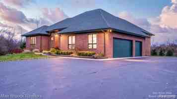 featured image of 3520 Blue Heron Ct