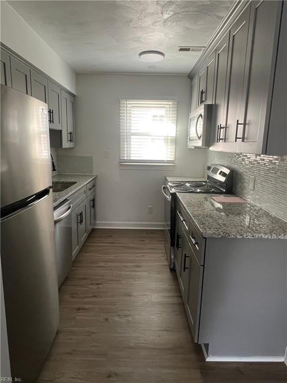 98 Chautauqua Ave #5 - Photo 7 of 11