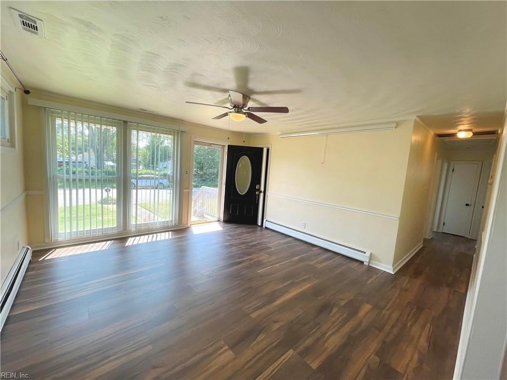 1024 Stanley Road - Photo 3 of 24