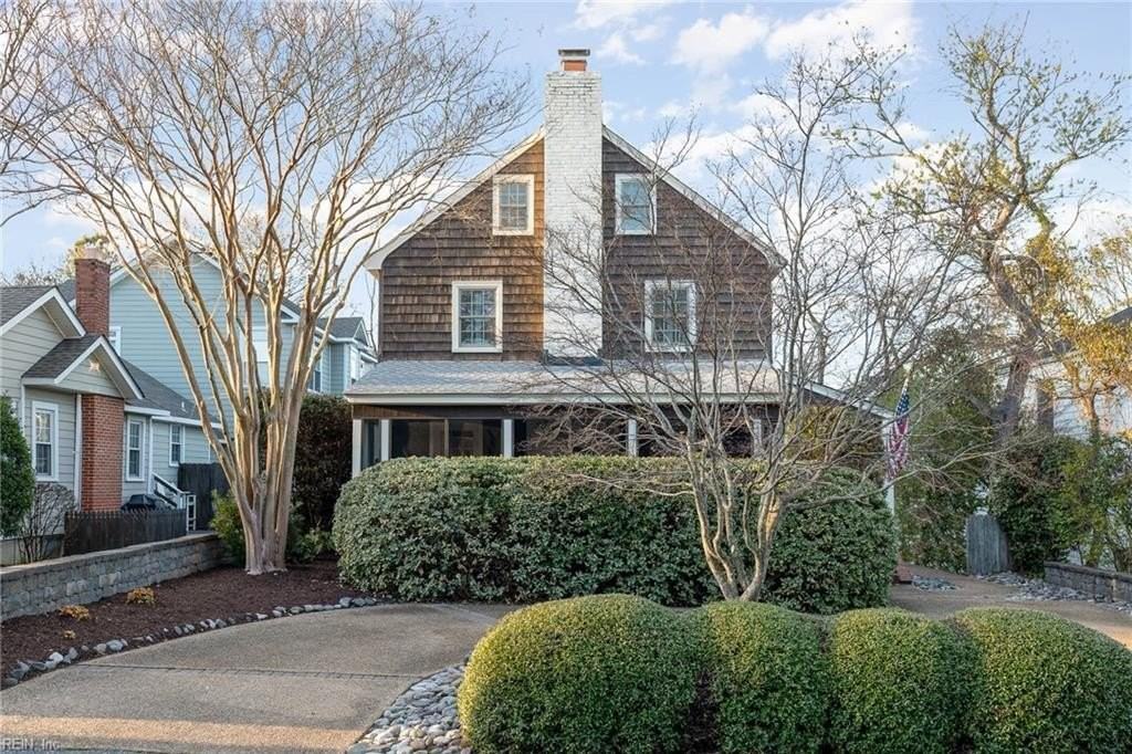 221 54th Street #A - Photo 4 of 32