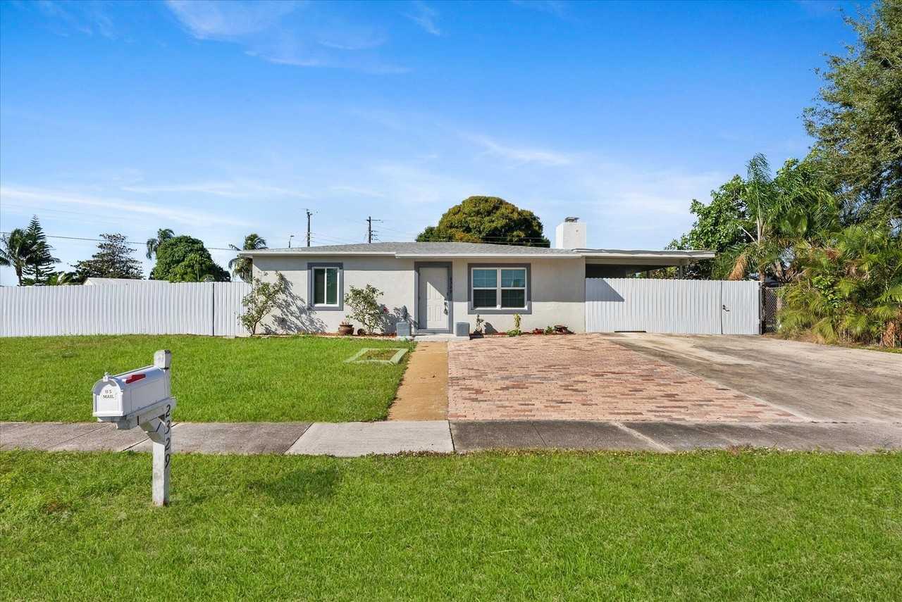 2329 West Dr - Photo 2 of 13