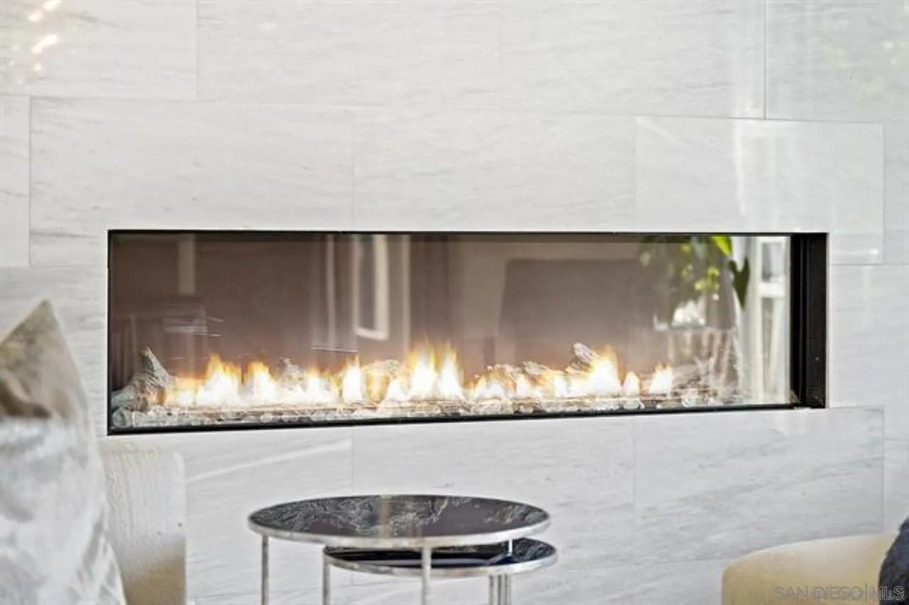 160 West Island Avenue - Photo 7 of 40