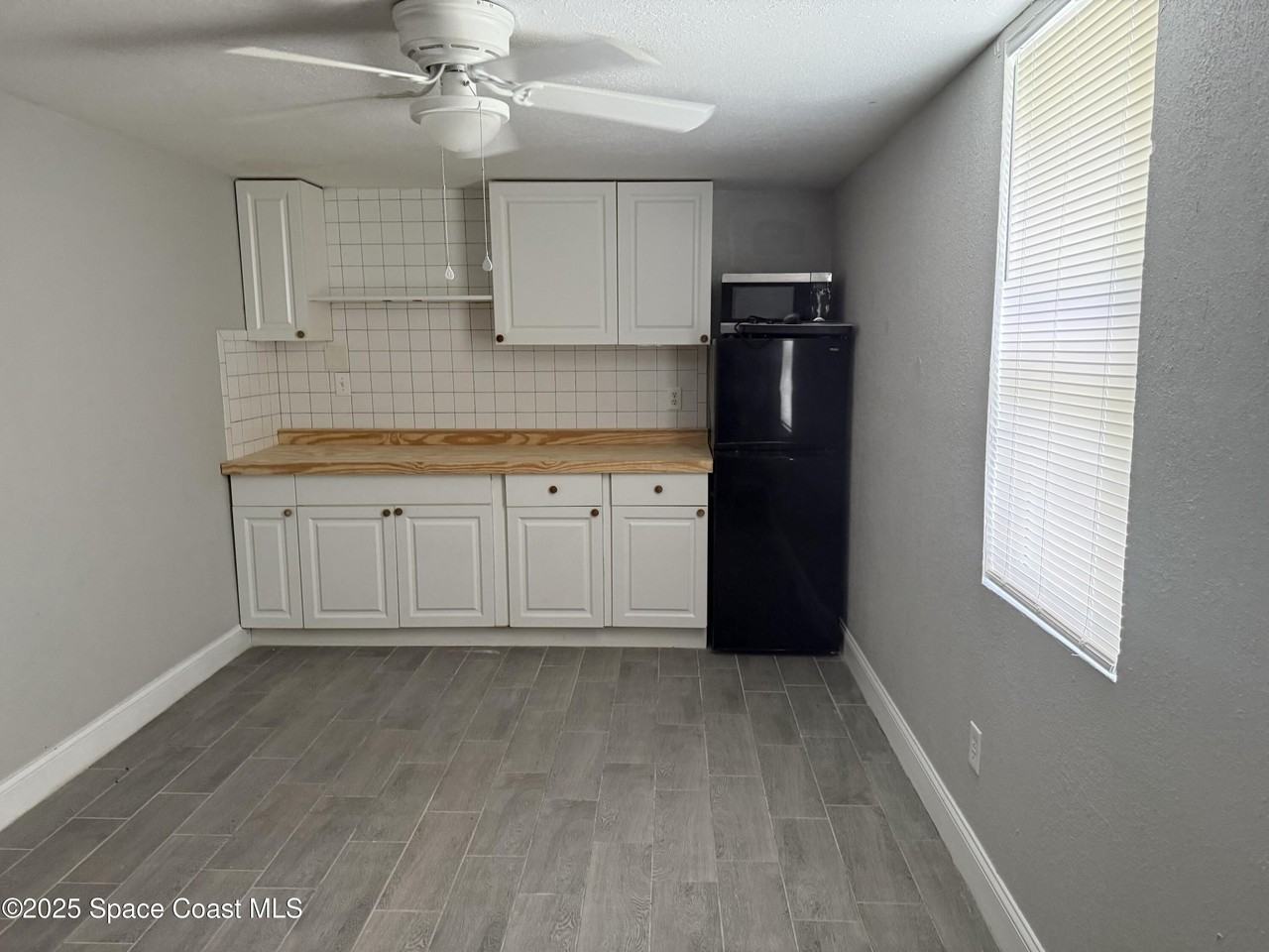 2806 Tropic Road #2 - Photo 2 of 4