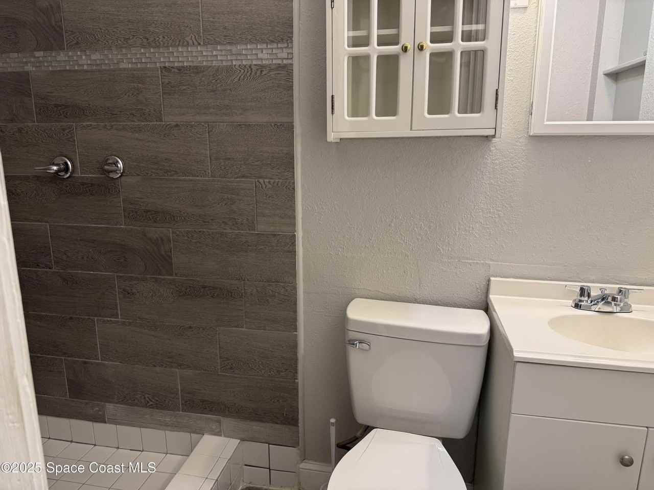 2806 Tropic Road #2 - Photo 4 of 4