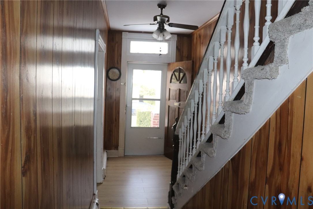 3708 Lawson St - Photo 5 of 23