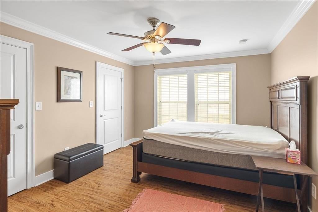 461 Lake Breeze Rd - Photo 6 of 12