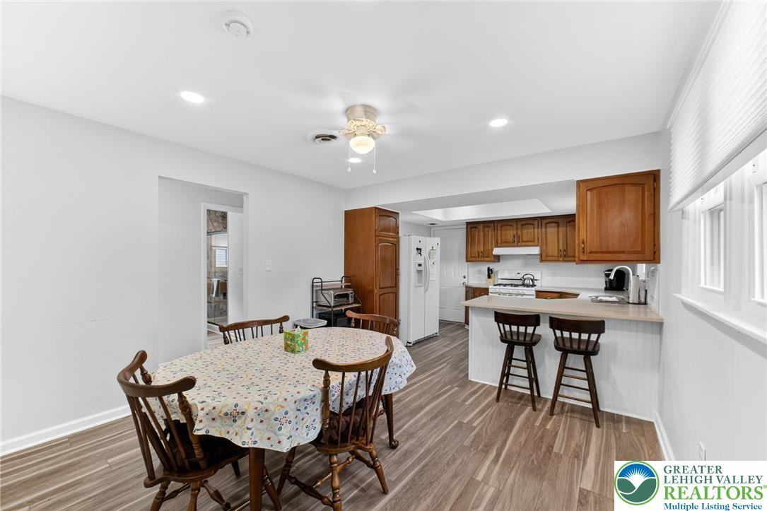 1305 Statten Avenue - Photo 7 of 20