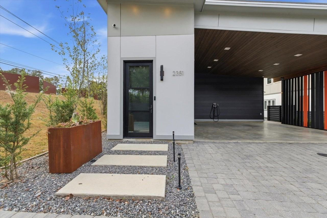 2351 Lake Hall Rd - Photo 7 of 49