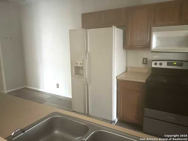 4302 Mill Bnd - Photo 4 of 11