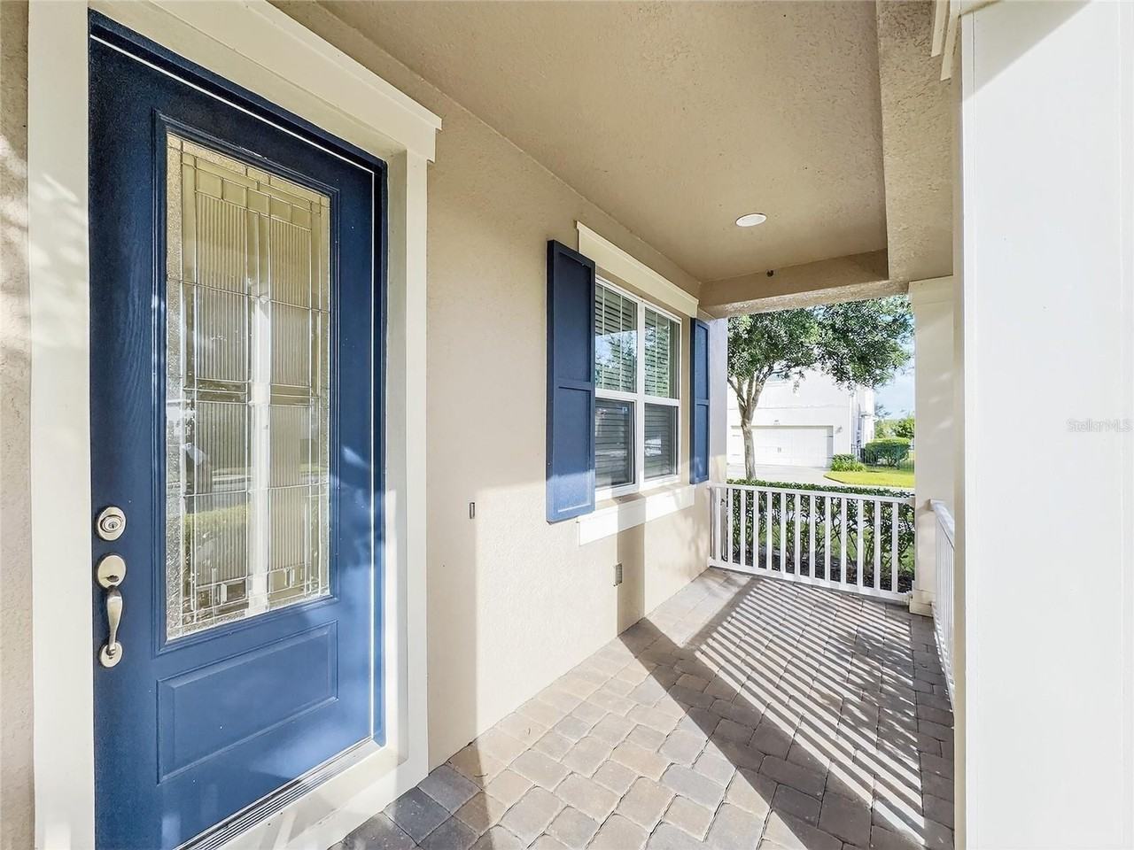 5518 Thomas Square Drive - Photo 3 of 50