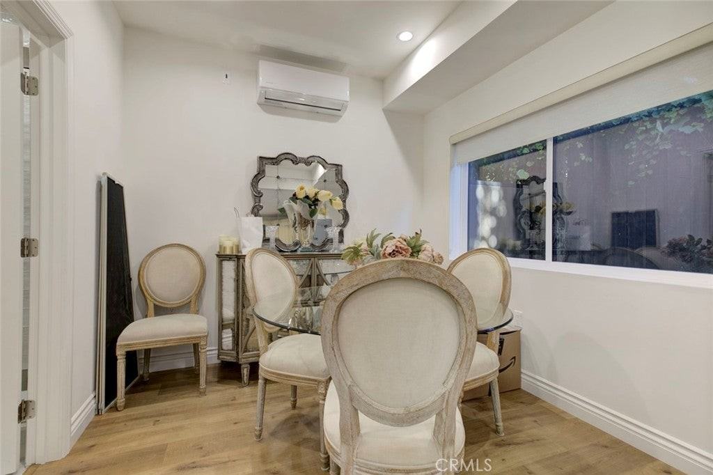 5208 Goodland Avenue - Photo 7 of 21