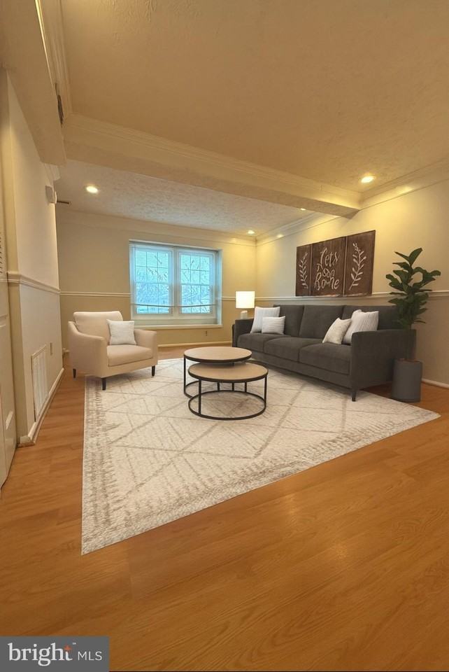 19445 Breezedale Lane - Photo 2 of 16