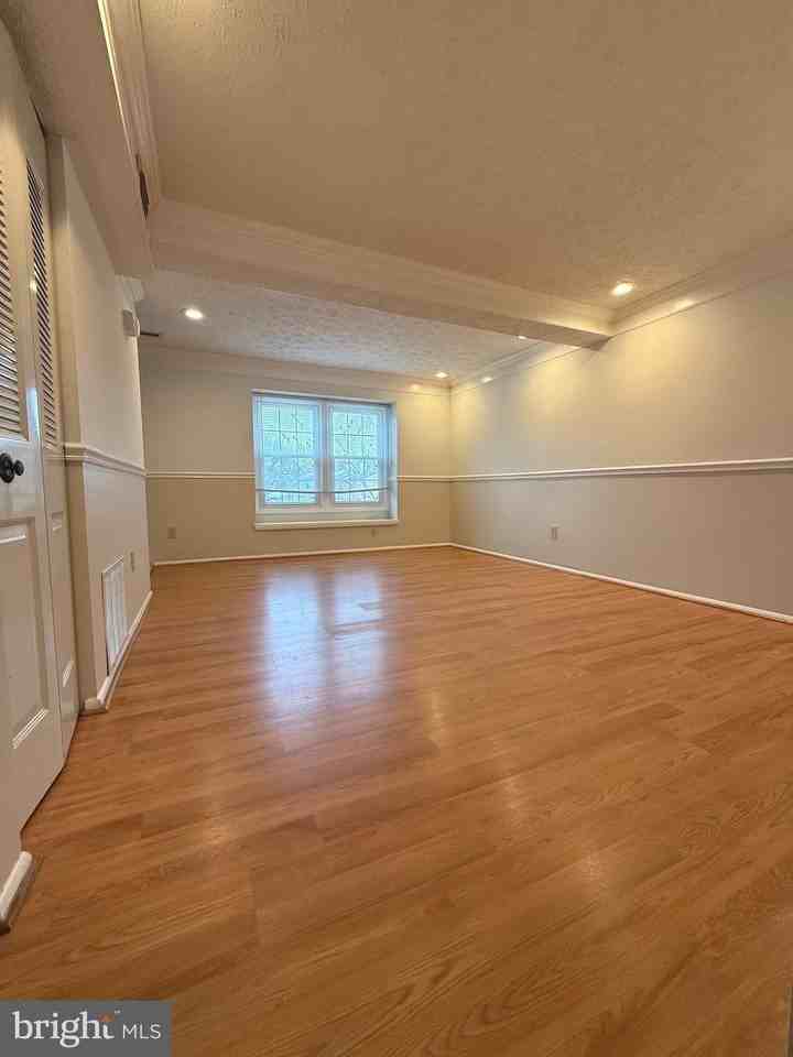 19445 Breezedale Lane - Photo 3 of 16