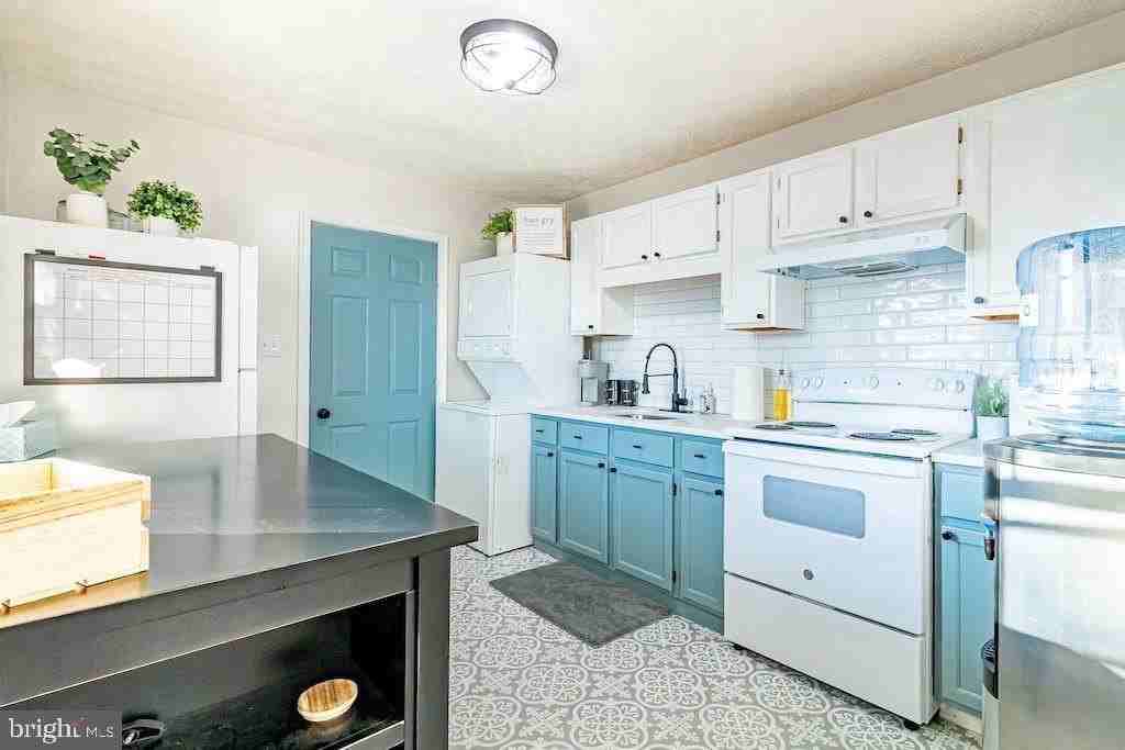 45302 Bloch Avenue - Photo 6 of 15