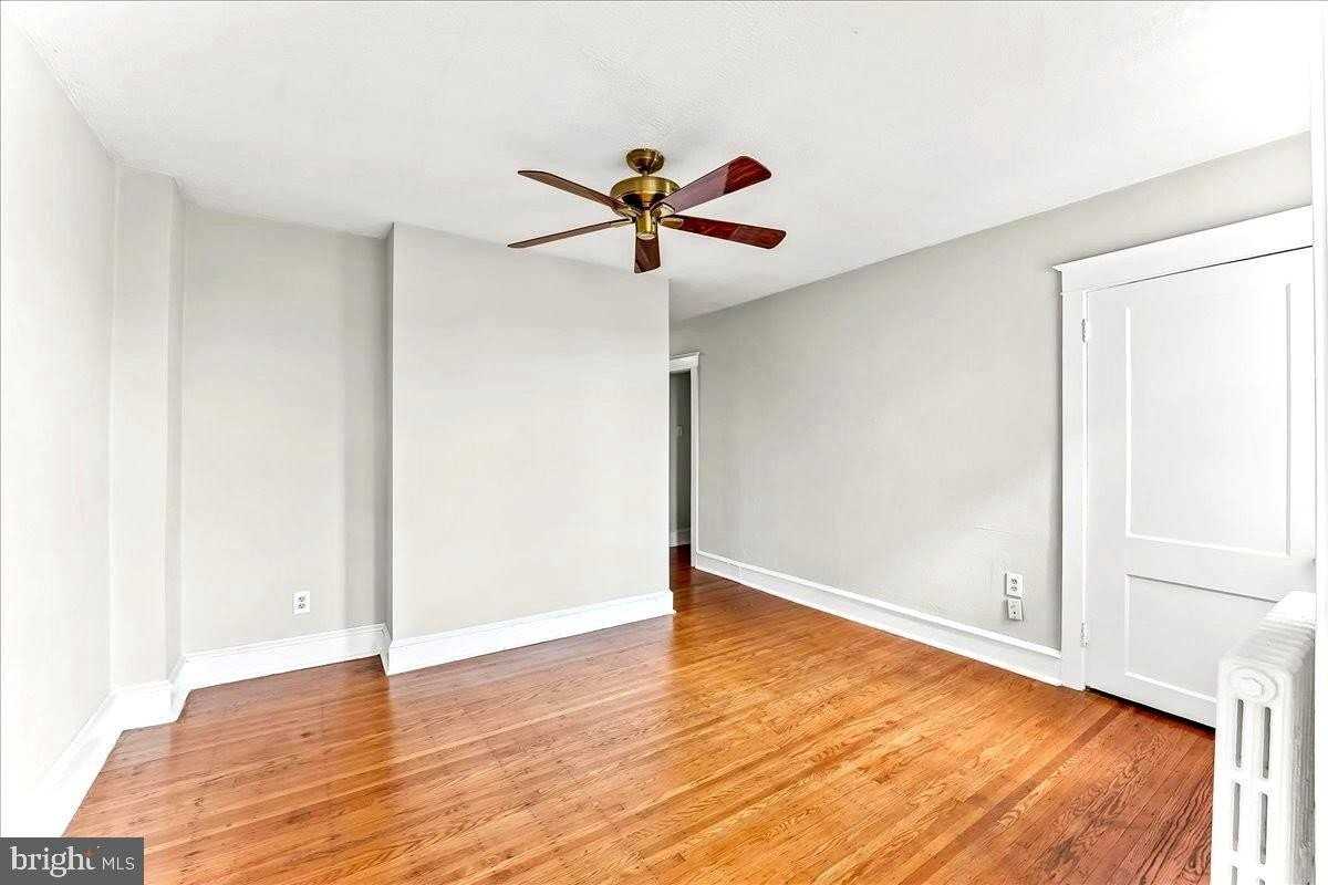 856 Chester Pike #B - Photo 7 of 16