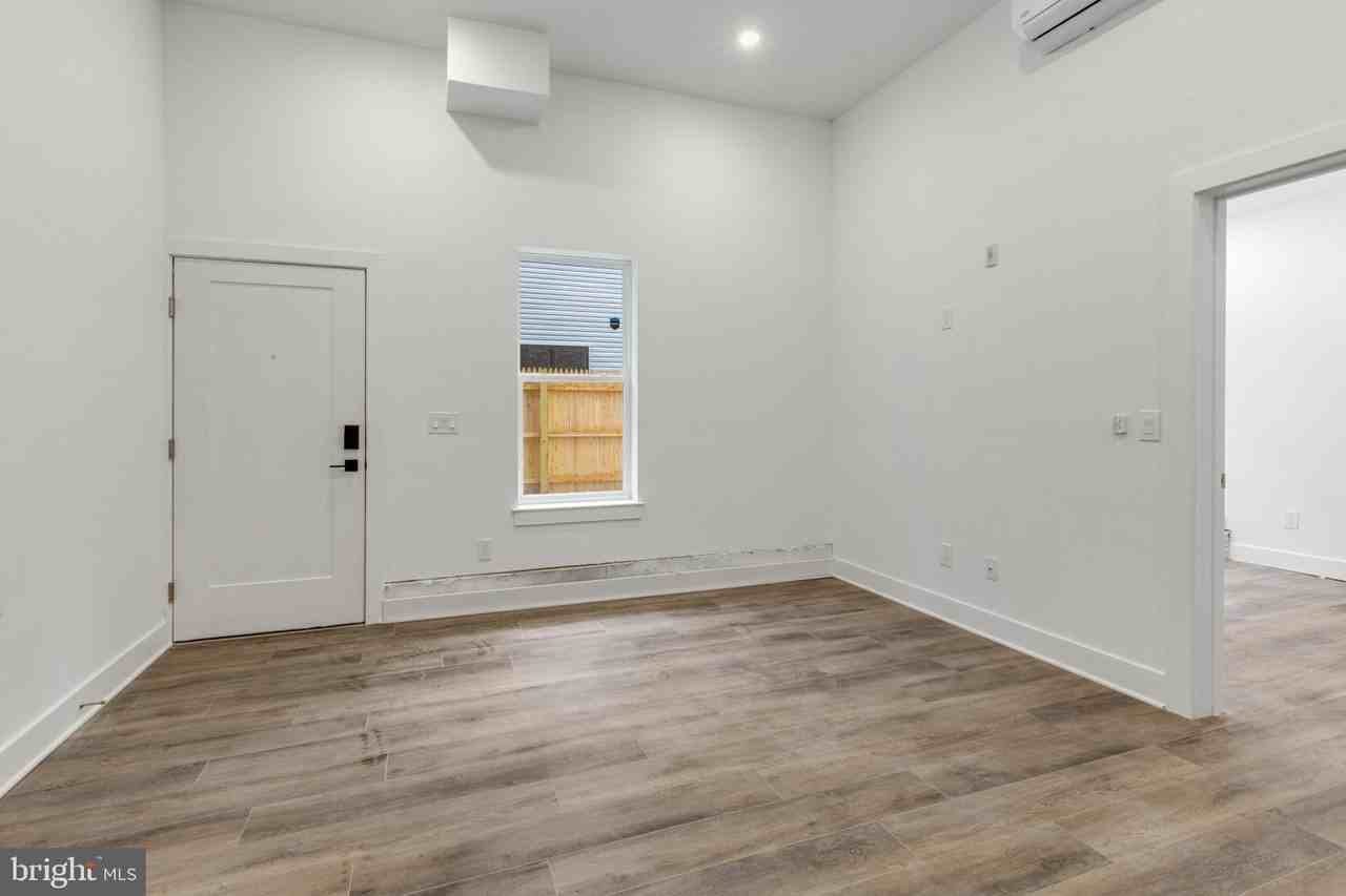 2214 North Front Street #101 - Photo 5 of 22