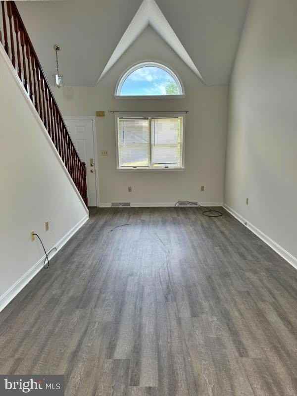 28 Jean Lo Way - Photo 2 of 10