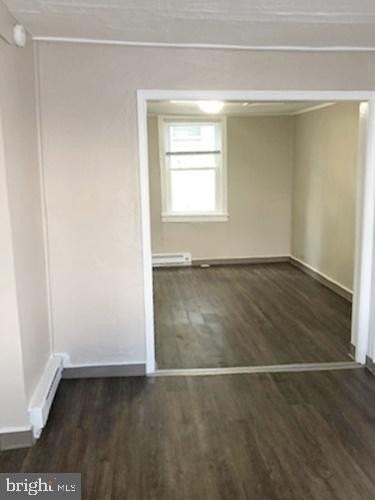 620 Frederick St Apt 1st #1stFL - Photo 3 of 9