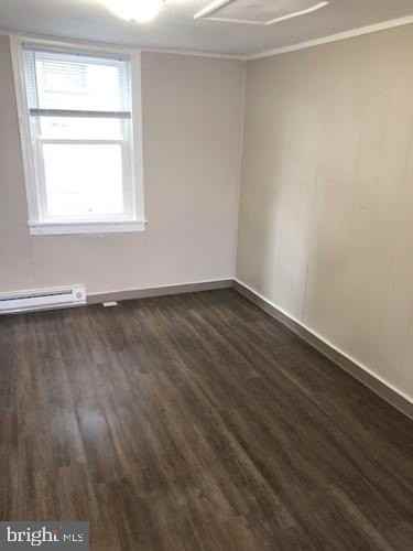 620 Frederick St Apt 1st #1stFL - Photo 6 of 9