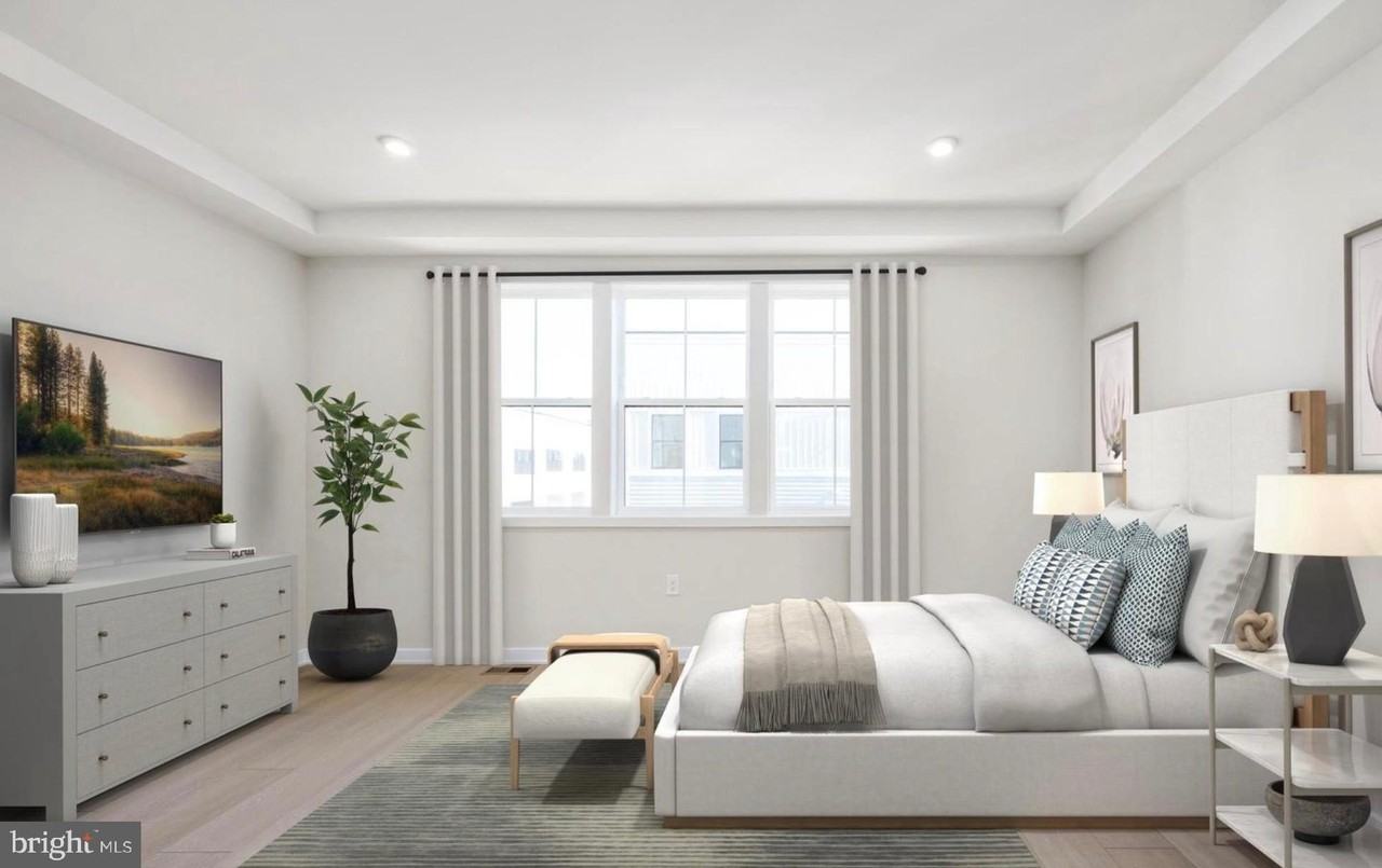 4768 Sully Point Ln - Photo 7 of 26