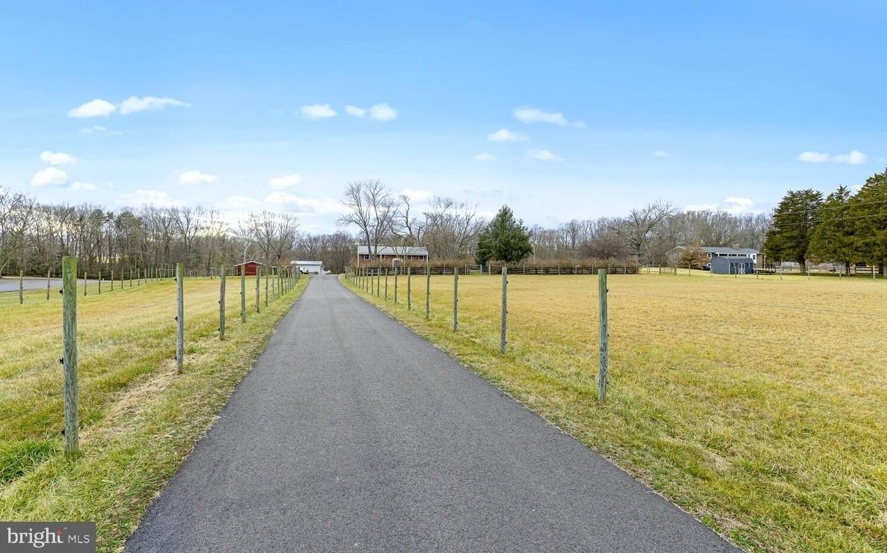 1573 Garrisonville Road - Photo 2 of 50