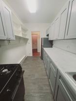 104 Woodside Green #B - Photo 1 of 1