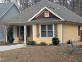 featured image of 2975 Carolyn Drive