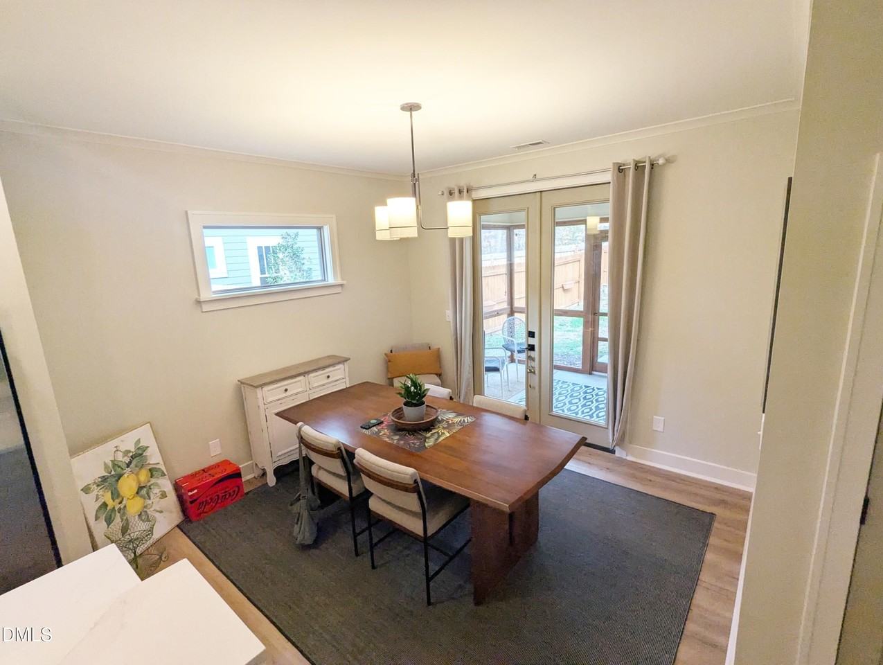 2975 Carolyn Drive - Photo 6 of 18