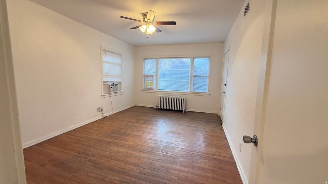 817 E 100 S Apt 2 #2 - Photo 3 of 8