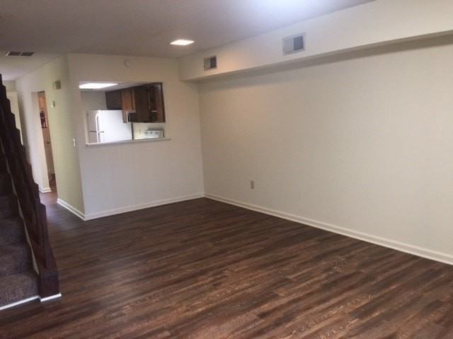 200 Woody Rd Apt 44 #32 - Photo 6 of 10